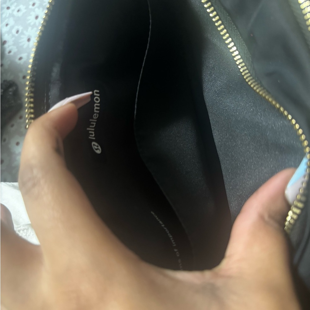 lululemon athletica Black Belt Bag - Picture 5 of 6